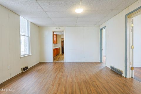 Tiny photo for 1267 Nebraska Avenue, Toledo, OH 43607 (MLS # 10005725)