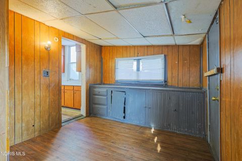 Tiny photo for 1267 Nebraska Avenue, Toledo, OH 43607 (MLS # 10005725)