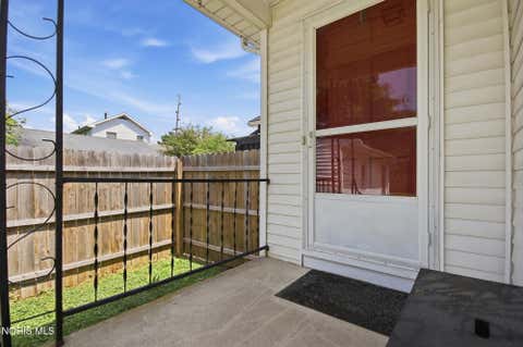 Tiny photo for 941 N Summit Street, Bowling Green, OH 43402 (MLS # 10010090)
