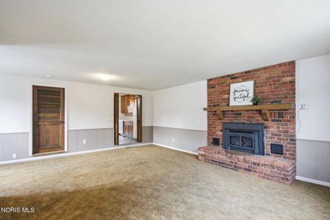 Tiny photo for 941 N Summit Street, Bowling Green, OH 43402 (MLS # 10010090)