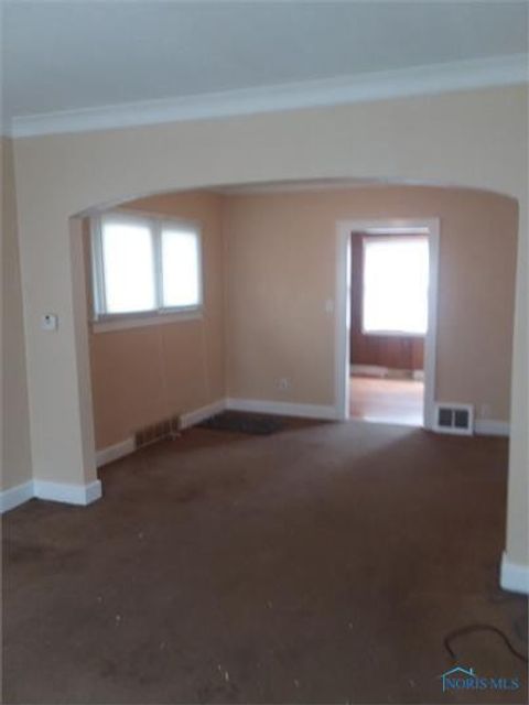 Tiny photo for 1744 Bigelow Street, Toledo, OH 43613 (MLS # 10008130)