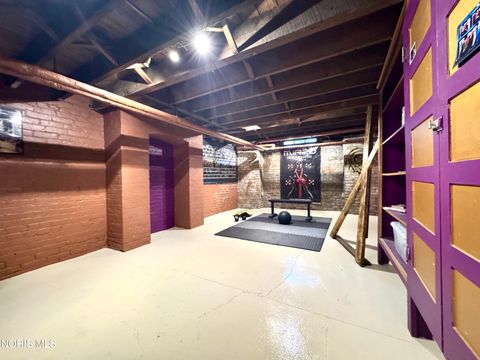 Tiny photo for 2353 Scottwood Avenue # 4, Toledo, OH 43620 (MLS # 10008809)