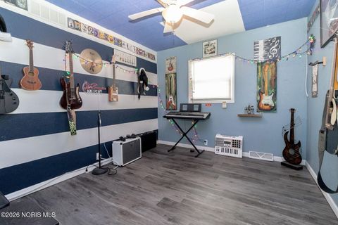 Tiny photo for 3517 Goodrich Avenue, Northwood, OH 43619 (MLS # 10003711)