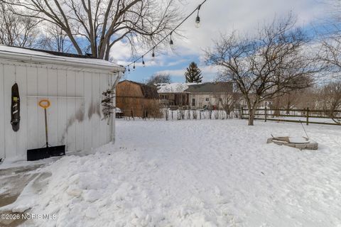 Tiny photo for 3517 Goodrich Avenue, Northwood, OH 43619 (MLS # 10003711)