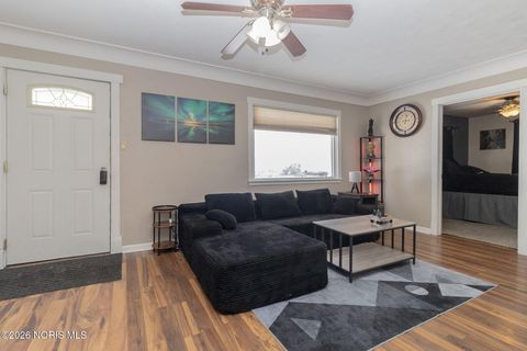 Tiny photo for 3517 Goodrich Avenue, Northwood, OH 43619 (MLS # 10003711)