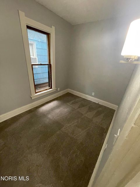 Tiny photo for 533 Spencer Street, Toledo, OH 43609 (MLS # 10010366)