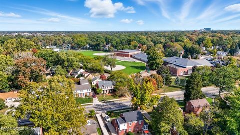 Tiny photo for 3704 Brookside Road, Ottawa Hills, OH 43606 (MLS # 10000140)