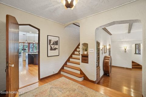 Tiny photo for 3704 Brookside Road, Ottawa Hills, OH 43606 (MLS # 10000140)