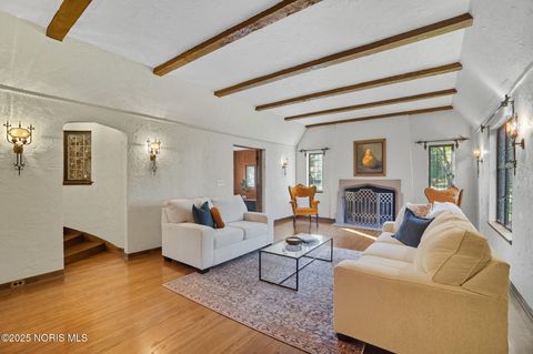Tiny photo for 3704 Brookside Road, Ottawa Hills, OH 43606 (MLS # 10000140)