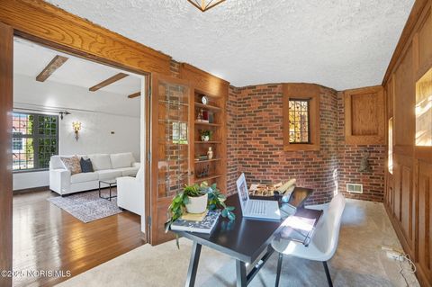 Tiny photo for 3704 Brookside Road, Ottawa Hills, OH 43606 (MLS # 10000140)