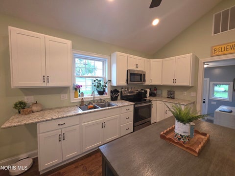 Tiny photo for 304 S 4th Street, Continental, OH 45831 (MLS # 10014844)
