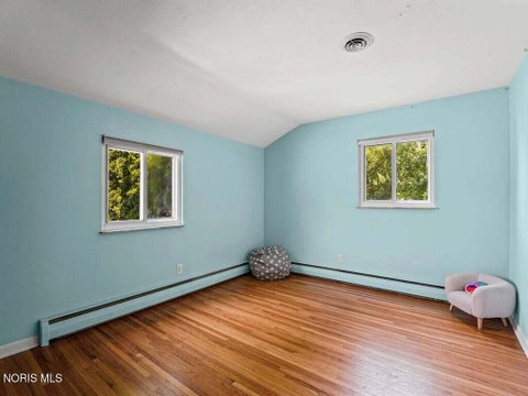 Tiny photo for 1957 Heatherlawn Drive, Toledo, OH 43614 (MLS # 10010644)