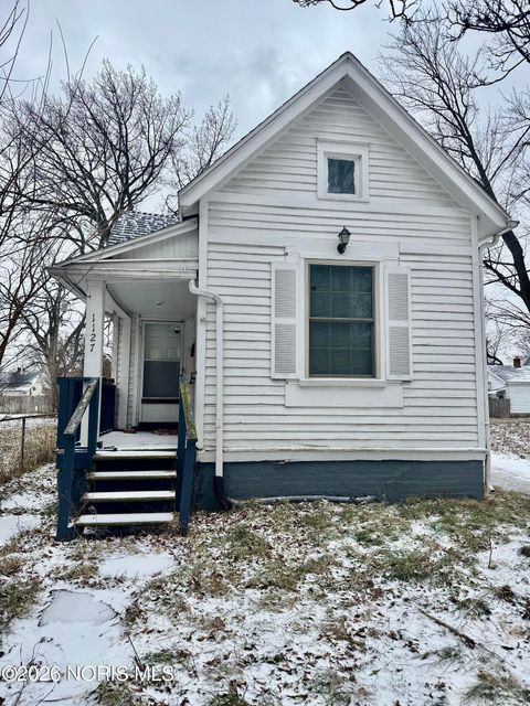 Photo of 631 Oswald Street, Toledo, OH 43605 (MLS # 10003084)