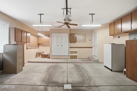 Tiny photo for 2939 Joelle Drive, Toledo, OH 43617 (MLS # 10007486)