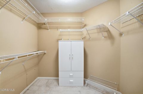 Tiny photo for 2939 Joelle Drive, Toledo, OH 43617 (MLS # 10007486)