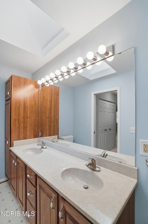 Tiny photo for 2939 Joelle Drive, Toledo, OH 43617 (MLS # 10007486)
