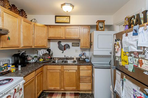 Tiny photo for 3693 Lakepointe Drive, Northwood, OH 43619 (MLS # 10006920)