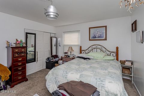 Tiny photo for 3693 Lakepointe Drive, Northwood, OH 43619 (MLS # 10006920)
