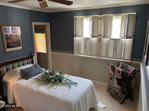 Tiny photo for 148 E Lynn Street, Edgerton, OH 43517 (MLS # 10005752)