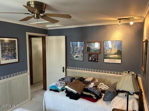 Tiny photo for 148 E Lynn Street, Edgerton, OH 43517 (MLS # 10005752)