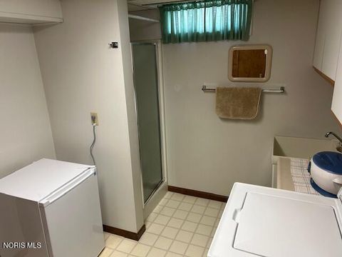 Tiny photo for 148 E Lynn Street, Edgerton, OH 43517 (MLS # 10005752)