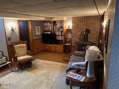 Tiny photo for 148 E Lynn Street, Edgerton, OH 43517 (MLS # 10005752)