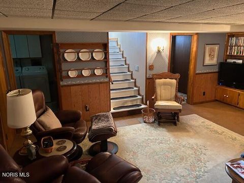 Tiny photo for 148 E Lynn Street, Edgerton, OH 43517 (MLS # 10005752)