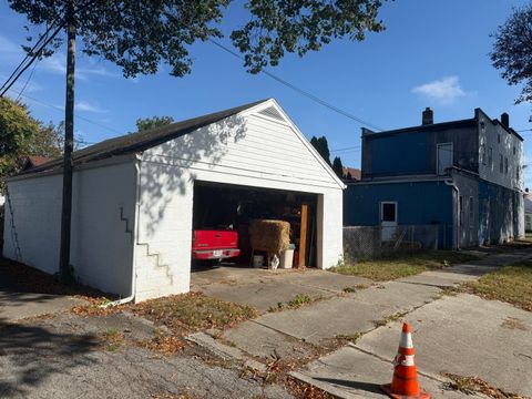 Tiny photo for 3137 Elm Street, Toledo, OH 43608 (MLS # 10000347)