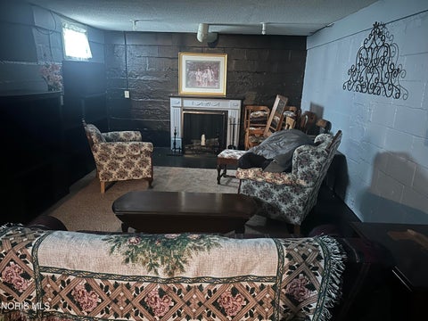 Tiny photo for 660 Perry Street, Defiance, OH 43512 (MLS # 10014182)