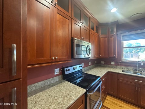 Tiny photo for 660 Perry Street, Defiance, OH 43512 (MLS # 10014182)