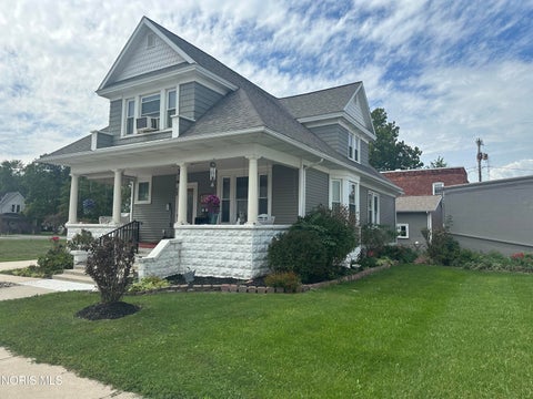Tiny photo for 660 Perry Street, Defiance, OH 43512 (MLS # 10014182)