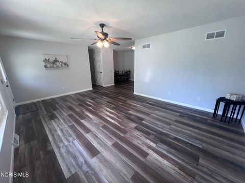 Tiny photo for 6079 Whiteford Center Road, Toledo, OH 43613 (MLS # 10007982)