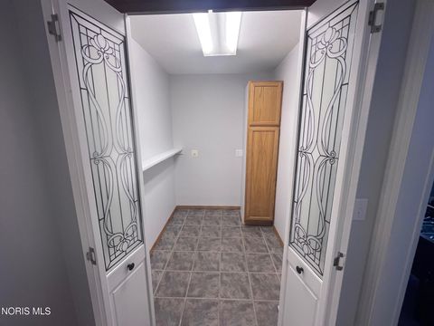Tiny photo for 6079 Whiteford Center Road, Toledo, OH 43613 (MLS # 10007982)
