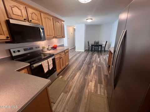 Tiny photo for 6079 Whiteford Center Road, Toledo, OH 43613 (MLS # 10007982)