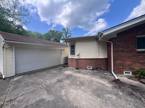 Tiny photo for 6079 Whiteford Center Road, Toledo, OH 43613 (MLS # 10007982)