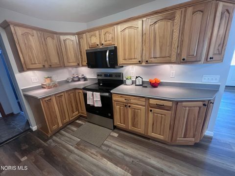 Tiny photo for 6079 Whiteford Center Road, Toledo, OH 43613 (MLS # 10007982)