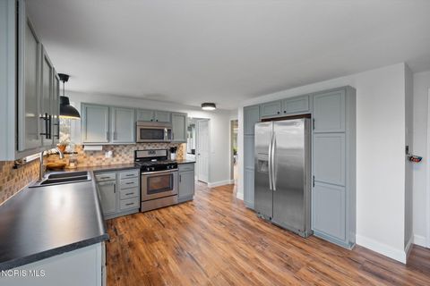 Tiny photo for 3644 Kenwood Boulevard, Toledo, OH 43606 (MLS # 10005996)