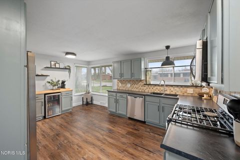 Tiny photo for 3644 Kenwood Boulevard, Toledo, OH 43606 (MLS # 10005996)