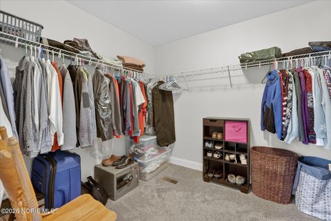 Tiny photo for 7741 Indian Town Road, Maumee, OH 43537 (MLS # 10003219)