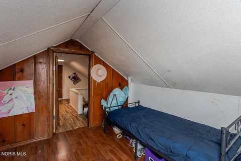 Tiny photo for 817 W Center Street, Fostoria, OH 44830 (MLS # 10004964)