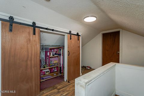 Tiny photo for 817 W Center Street, Fostoria, OH 44830 (MLS # 10004964)