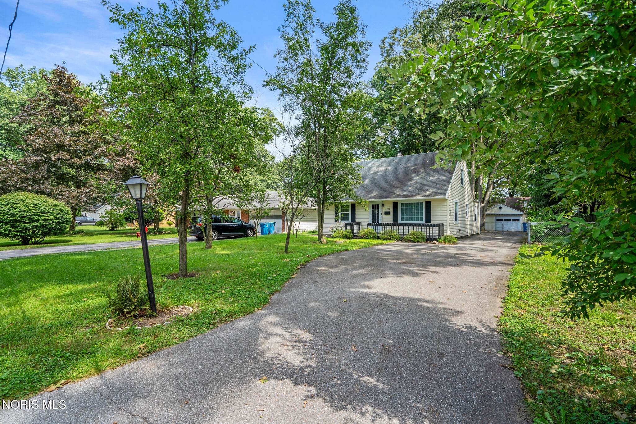 5836 Balfour Road