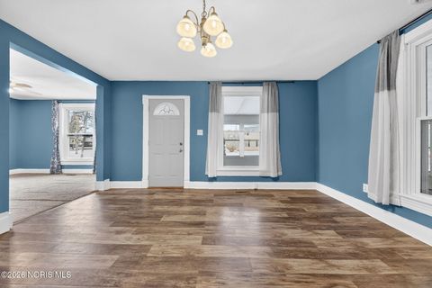 Tiny photo for 131 Meekison Street, Napoleon, OH 43545 (MLS # 10003953)