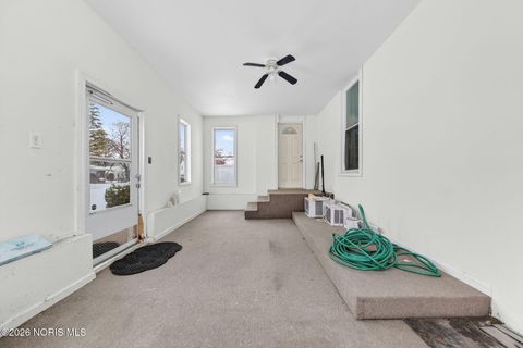 Tiny photo for 131 Meekison Street, Napoleon, OH 43545 (MLS # 10003953)