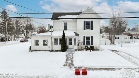 Tiny photo for 131 Meekison Street, Napoleon, OH 43545 (MLS # 10003953)