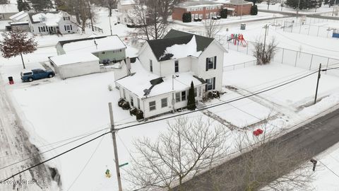 Tiny photo for 131 Meekison Street, Napoleon, OH 43545 (MLS # 10003953)