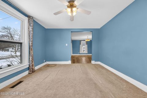 Tiny photo for 131 Meekison Street, Napoleon, OH 43545 (MLS # 10003953)