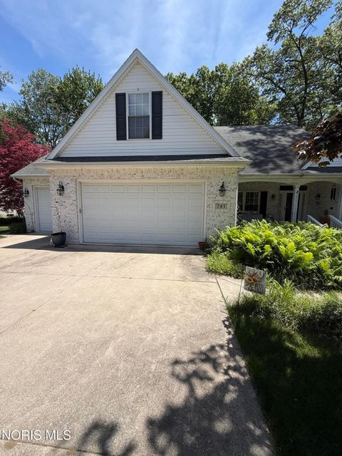 Tiny photo for 741 Whisperwood Parkway, Holland, OH 43528 (MLS # 10008530)