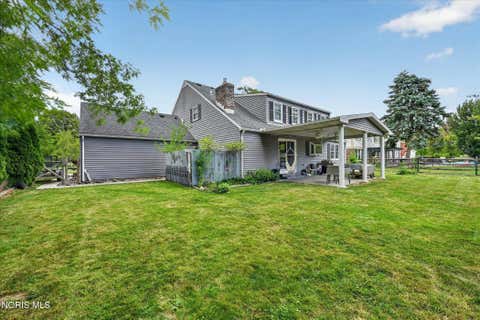 Tiny photo for 937 Bexley Drive, Perrysburg, OH 43551 (MLS # 10010021)