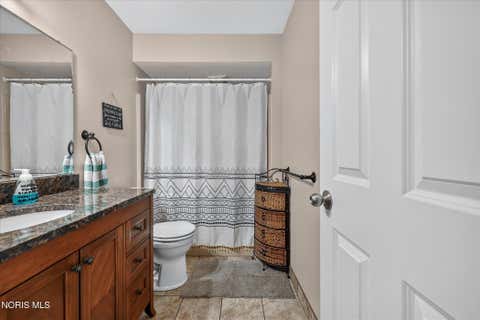 Tiny photo for 937 Bexley Drive, Perrysburg, OH 43551 (MLS # 10010021)